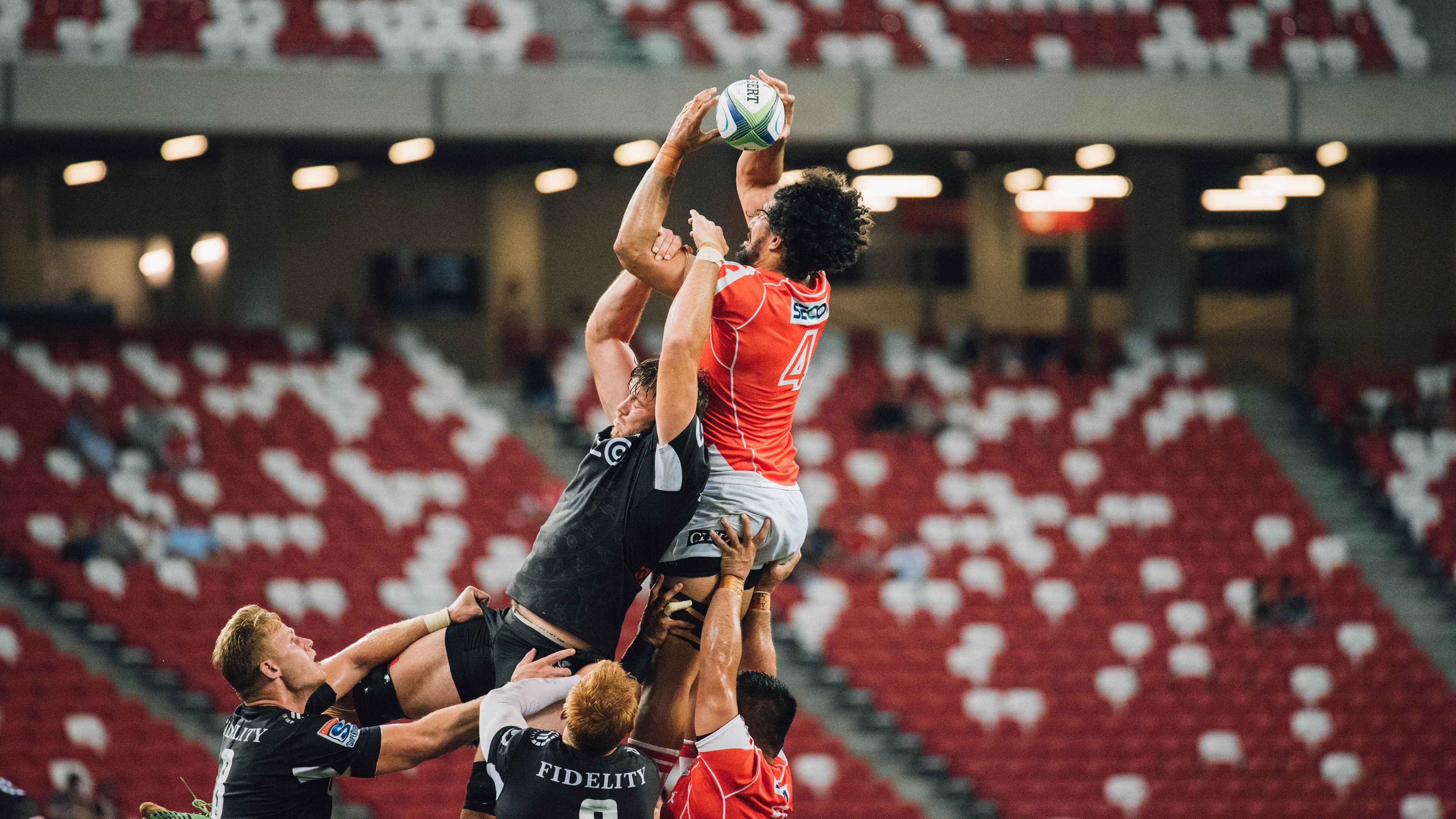 史上最“疯狂”的抢断表现：斯托亚科维奇在关键会中扮演“防守大闸”！